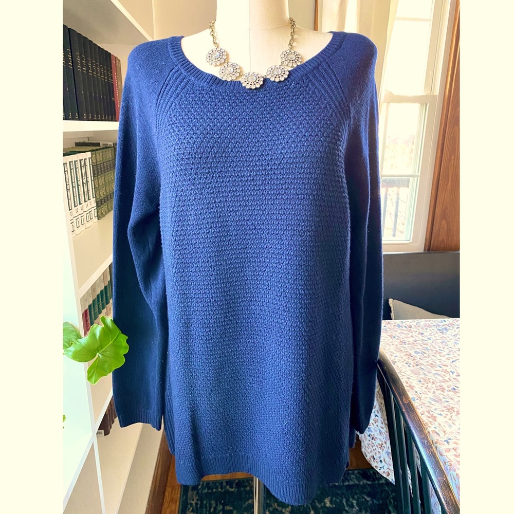 Loft Tunic Length Sweater in Navy